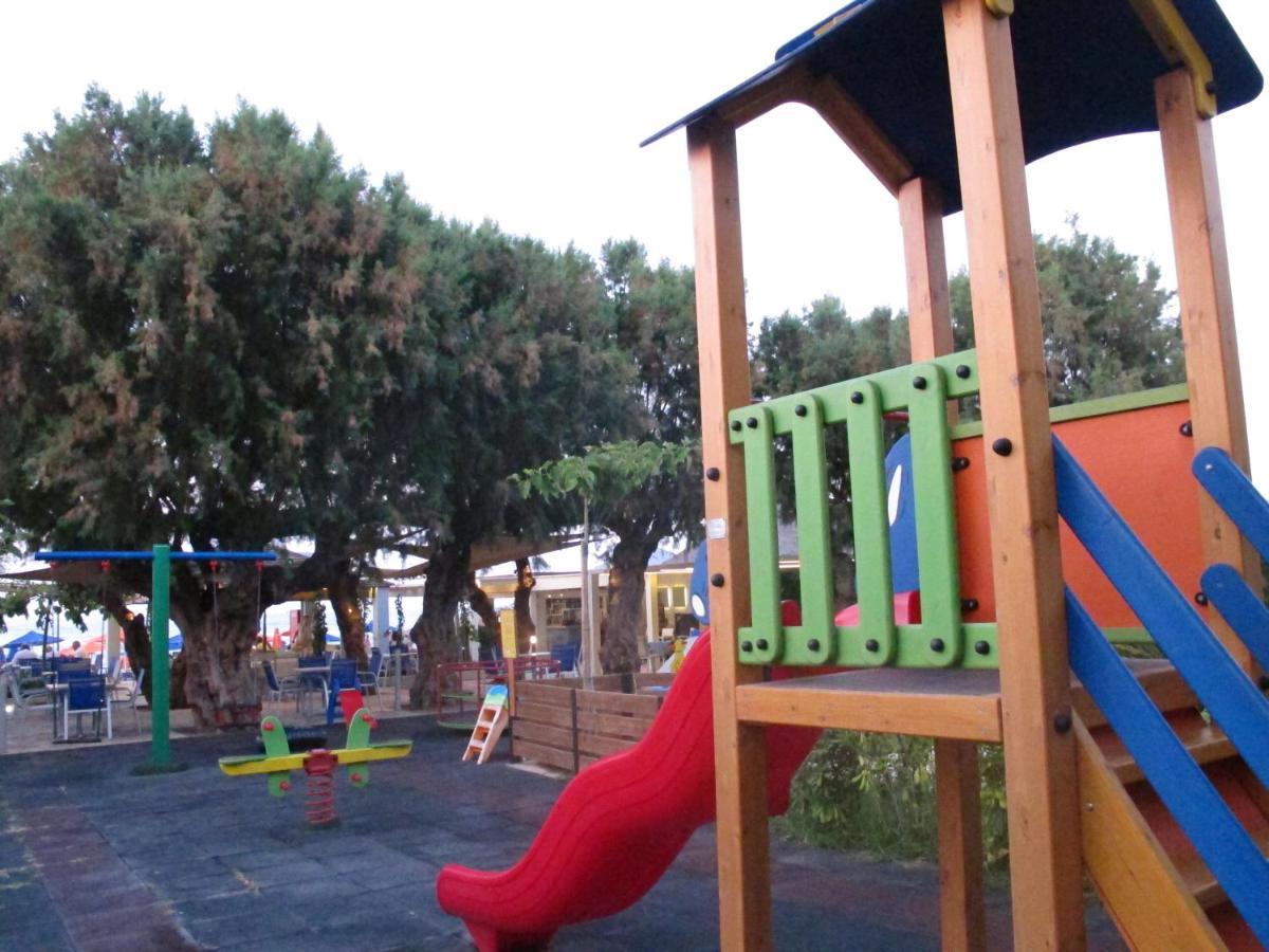 Melina Beach Platanias  Luaran gambar