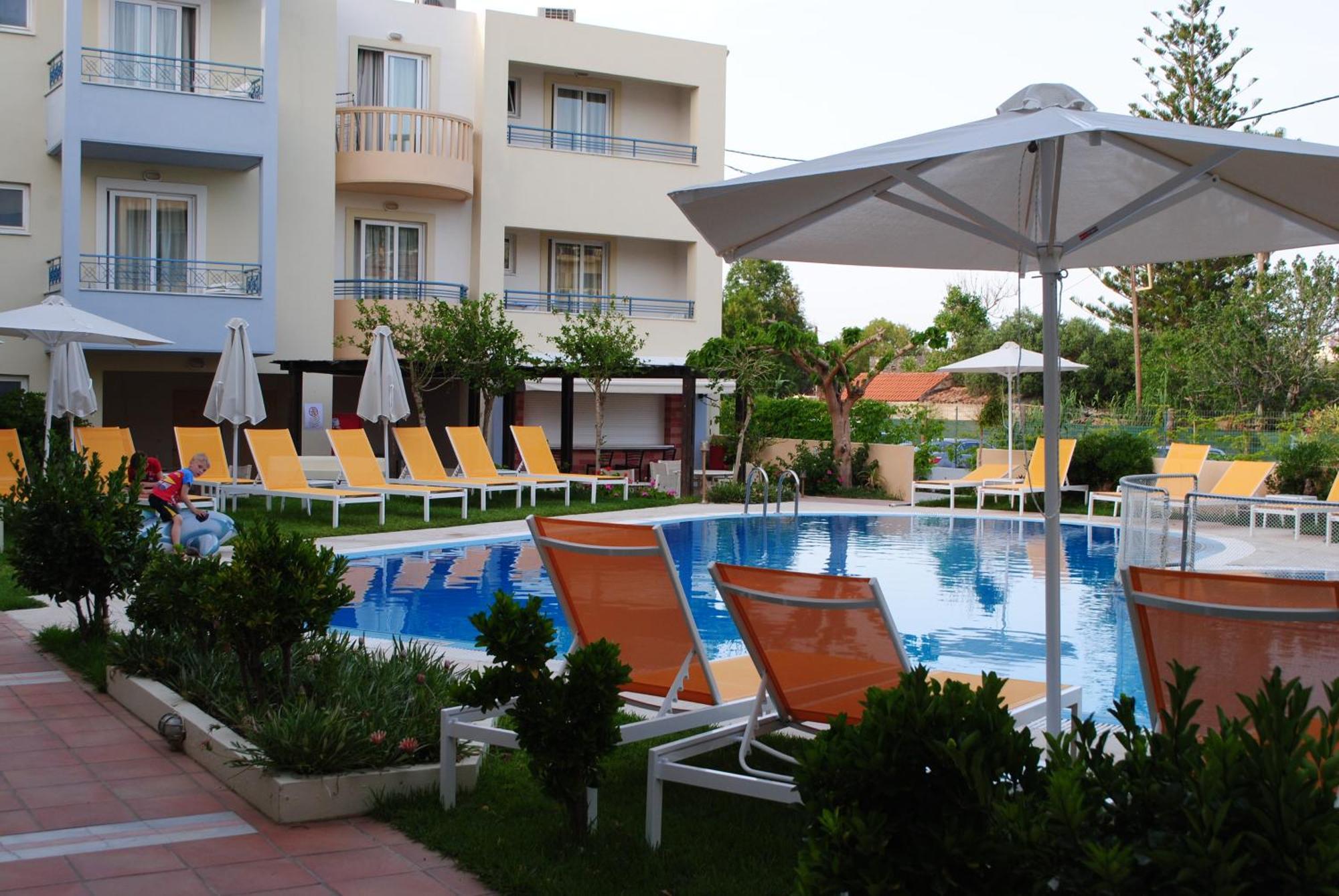 Melina Beach Platanias  Luaran gambar