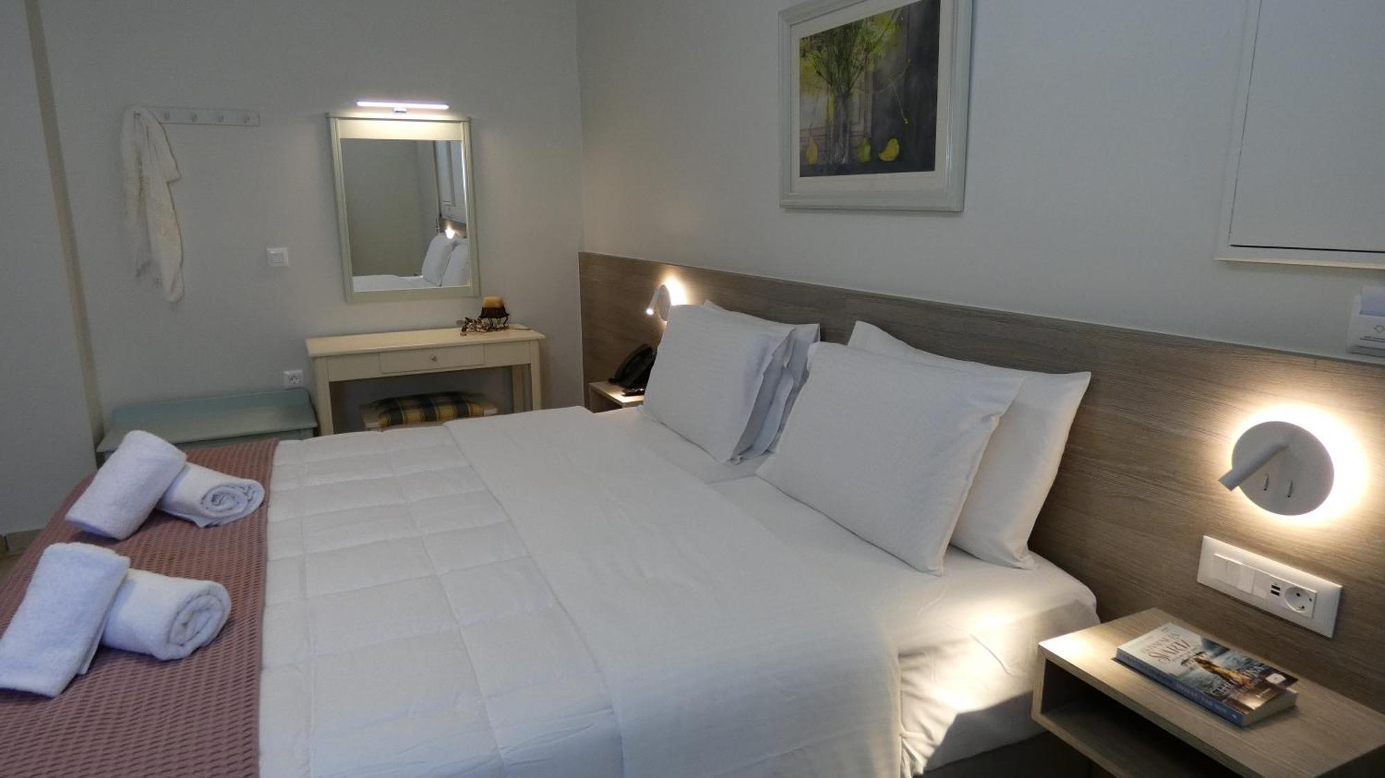 Melina Beach Platanias  Luaran gambar