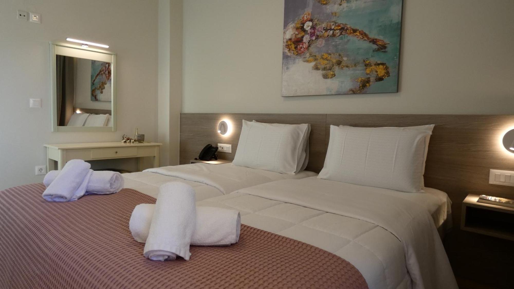Melina Beach Platanias  Luaran gambar
